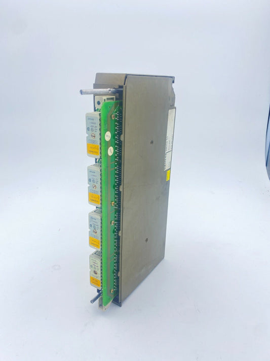 Siemens Simatic S5 Digital OUT,6ES5 465 - 7LA11 +4pc x 6es5498 - 1aa11 - KLR Automation