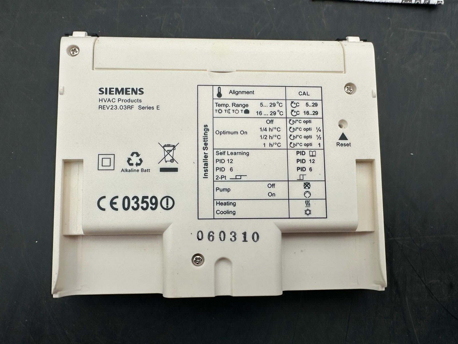 DE DIETRICH AD 200 KIT THERMOSTAT D'AMBIANCE DIGITAL HF SIEMENS REV23.03RF