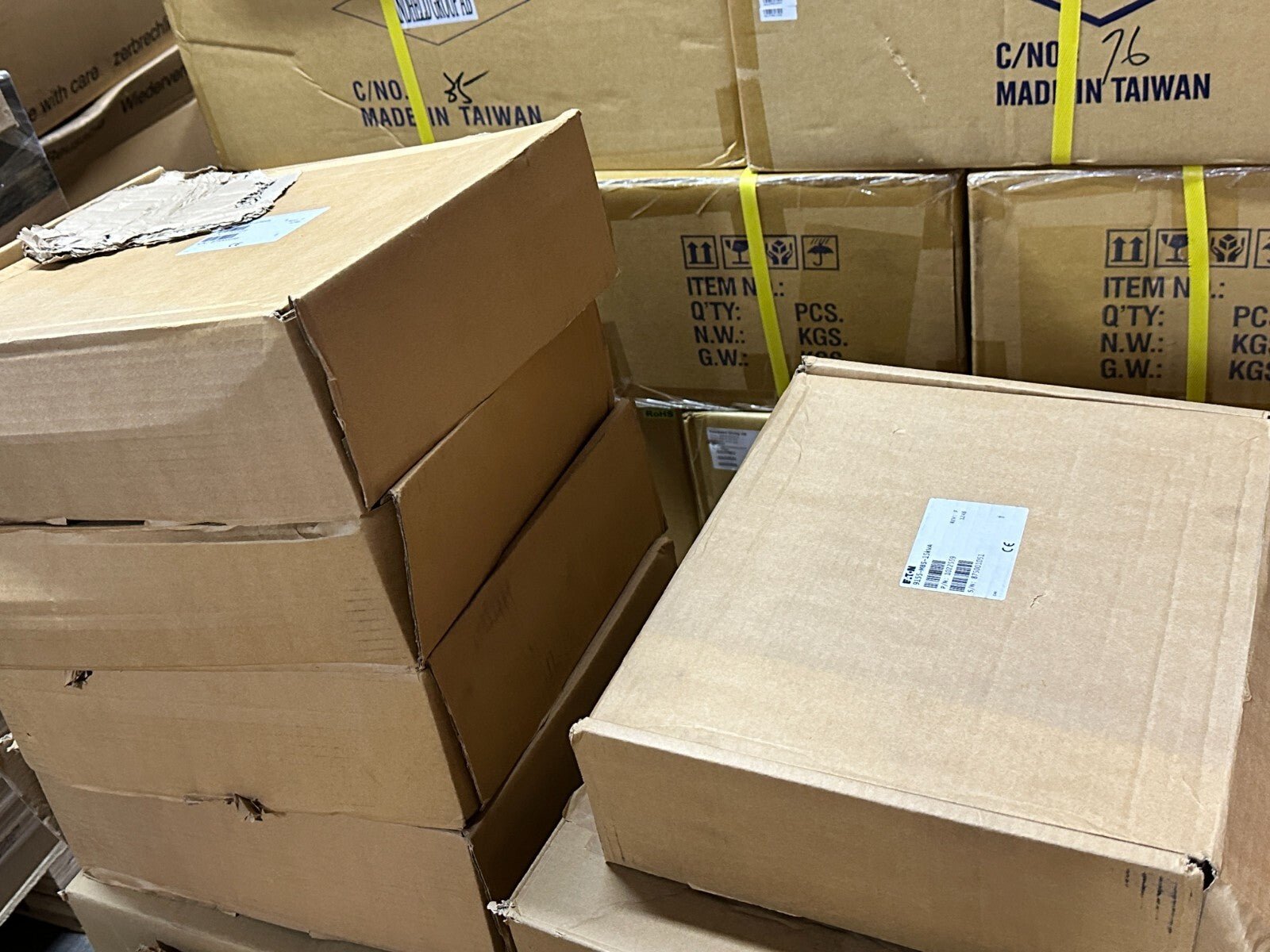 1pc x Eaton 9155 - mbs - 15kva Bypass Switch 1022559 - KLR Automation