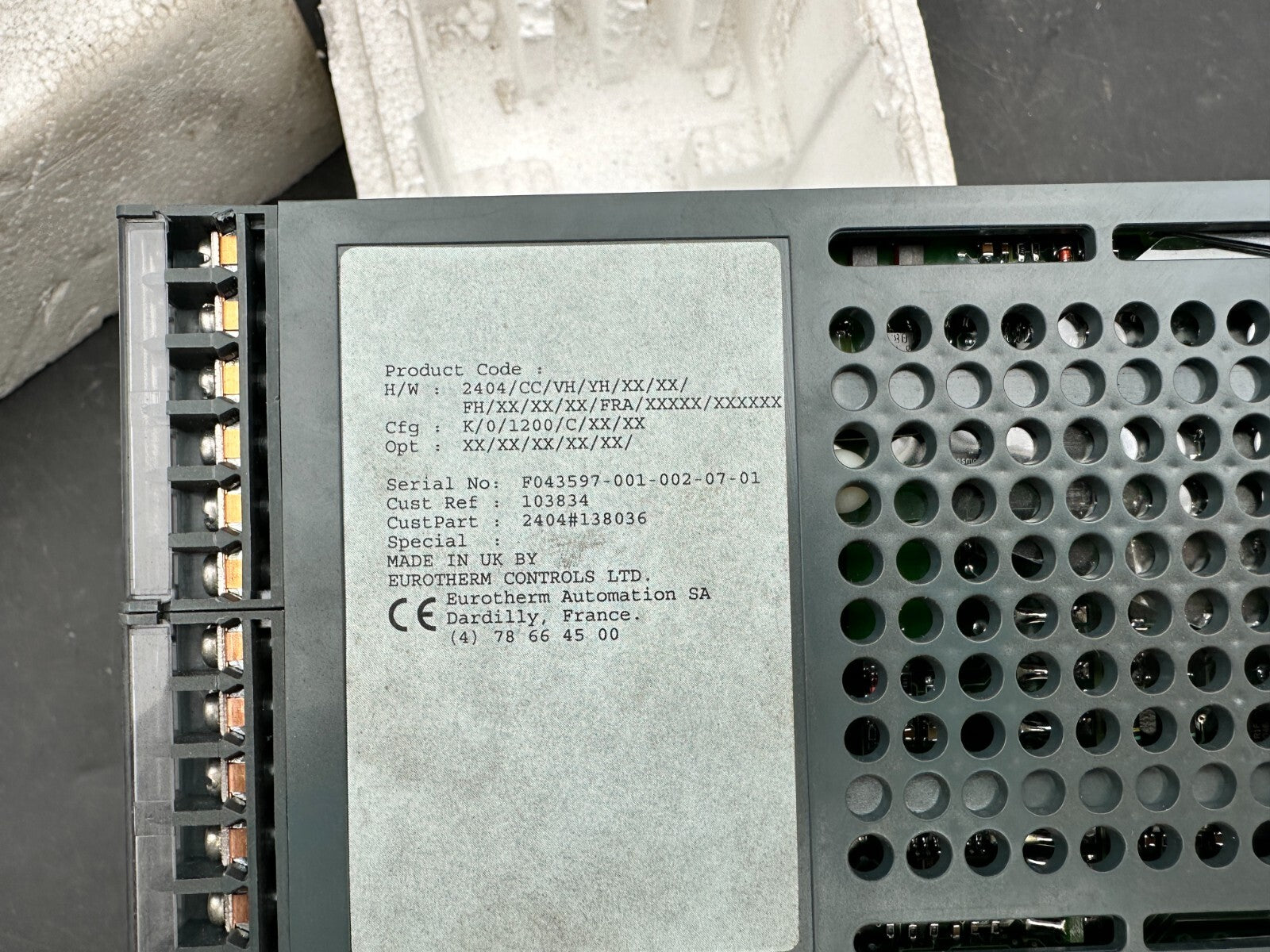 New EUROTHERM 2404/CC/VH/YH/XX/ XX/ FH/xx/XX/XX/FRA/XXXXX/XXXXXX - KLR Automation
