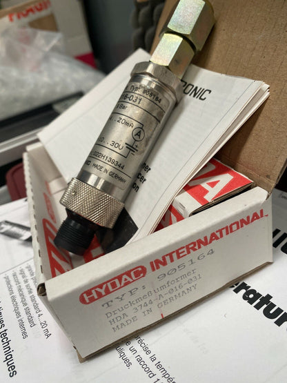 Hydac Electronic HMG 2020 - 000 - F + HDA + ETS sensor / Portable Data Recorders - KLR Automation