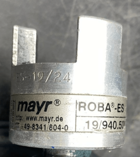 WITTENSTEIN LP 070 - M01 - 10 - 111 - 000 OMRON SGMAV - 06ADA61 - 0Y MAYR ROBA - ES 19/940.500 - KLR Automation