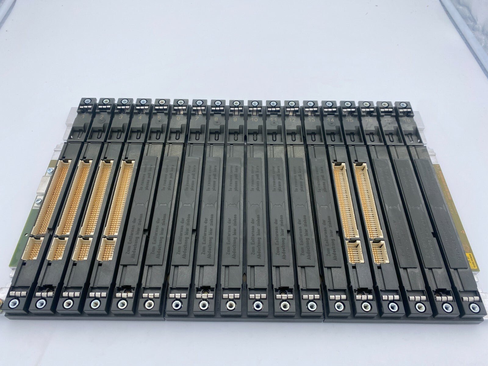 Siemens 6ES7400 - 1TA01 - 0AA0 Subrack 6ES7 400 - 1TA01 - 0AA0 Rack - KLR Automation