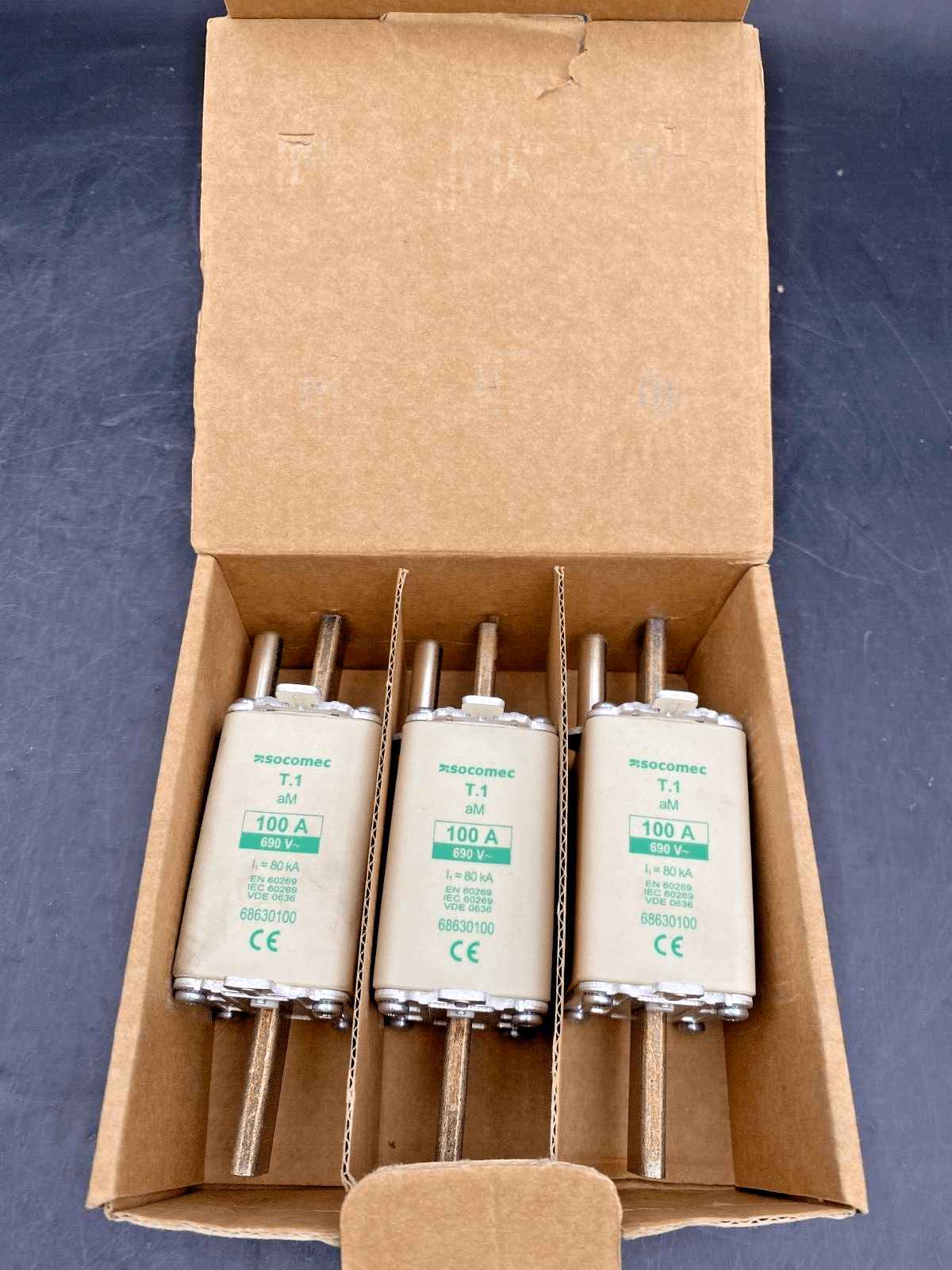 SOCOMEC 68630100 HRC FUSES T.1 AM 3pc - KLR Automation