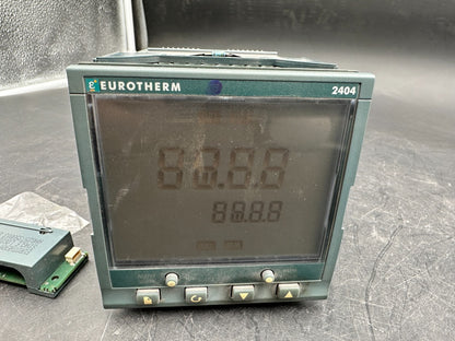 EUROTHERM 2404/CC/VH/HZ/XX/XX/ DL/XX/XX/XX / FRA/ + single logic o/p