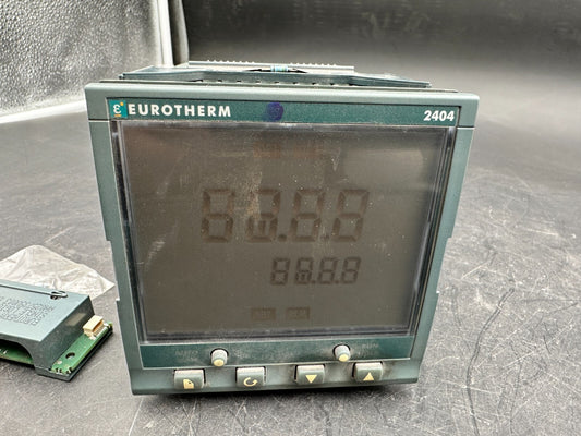 EUROTHERM 2404/CC/VH/HZ/XX/XX/ DL/XX/XX/XX / FRA/ + single logic o/p