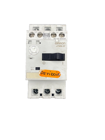OMRON J7MN-3P DISJONCTEUR