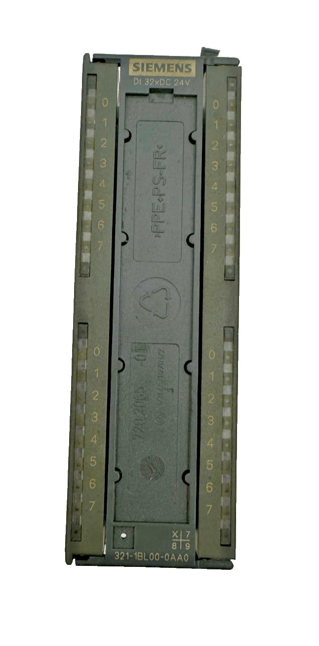 LOT DE 4 SIEMENS 6ES7153 - 1AA03 - 0XB0 6ES7321 - 1BL00 - 0AA0 6ES7331 - 7KF02 - 0AB0 - KLR Automation