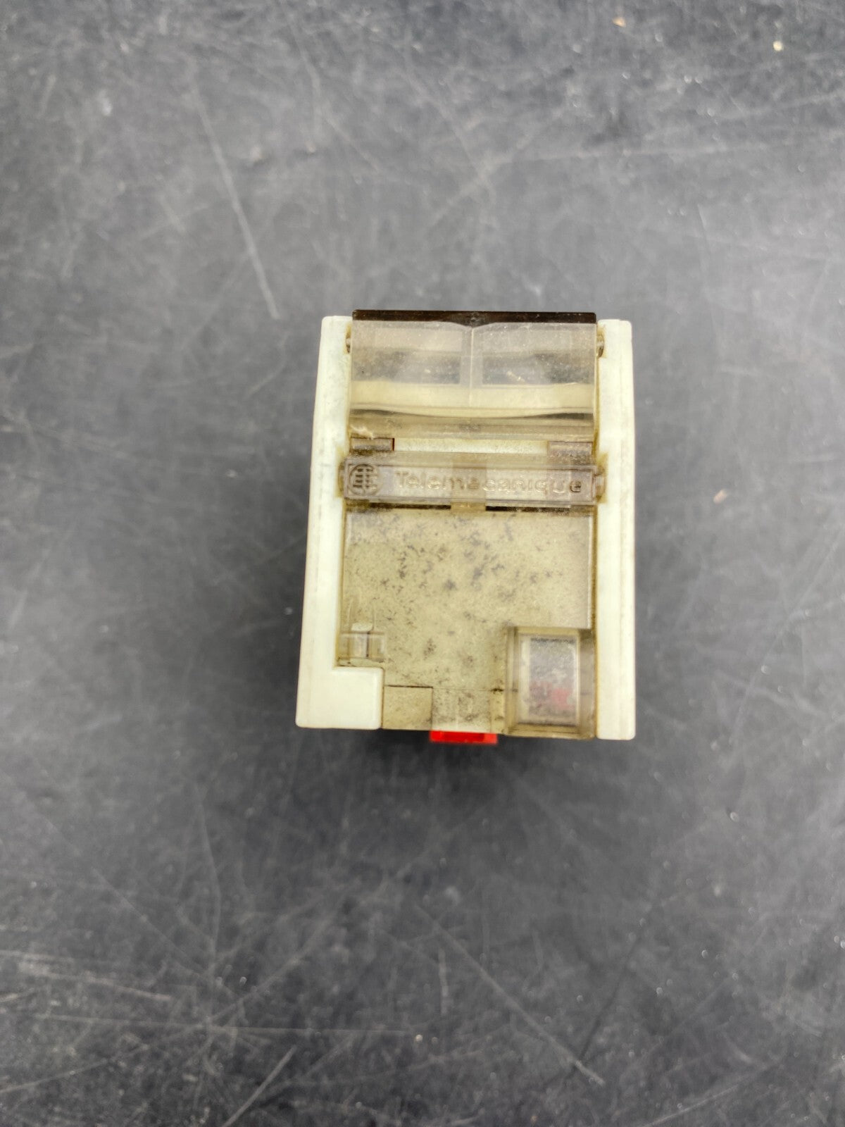 TELEMECANIQUE RHN41 INSTANT RELAY - KLR Automation
