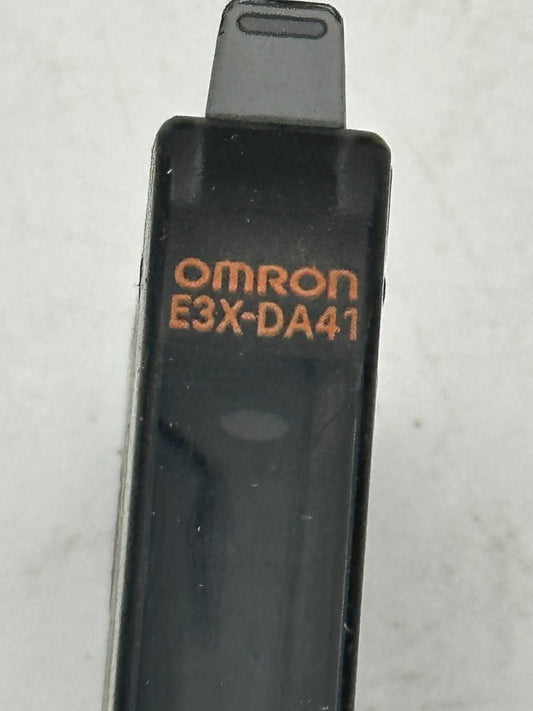 OMRON E3X-DA41 CAPTEUR POUR FIBRE OPTIQUE, PNP, IP50, 12 to 24V