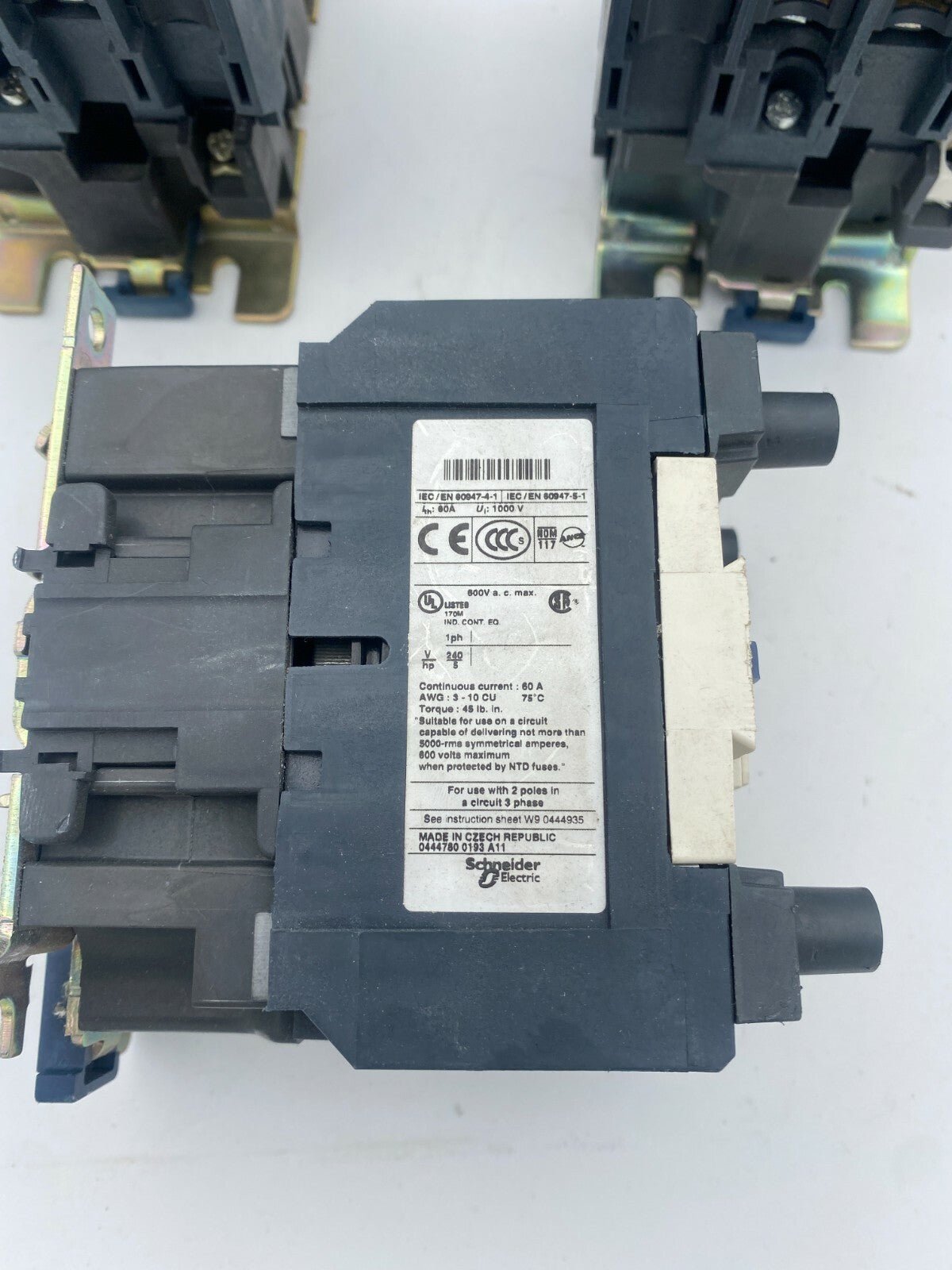 3pc x Telemecanique LC1D40008 // LC1 D40 008 Contactor 240V - KLR Automation