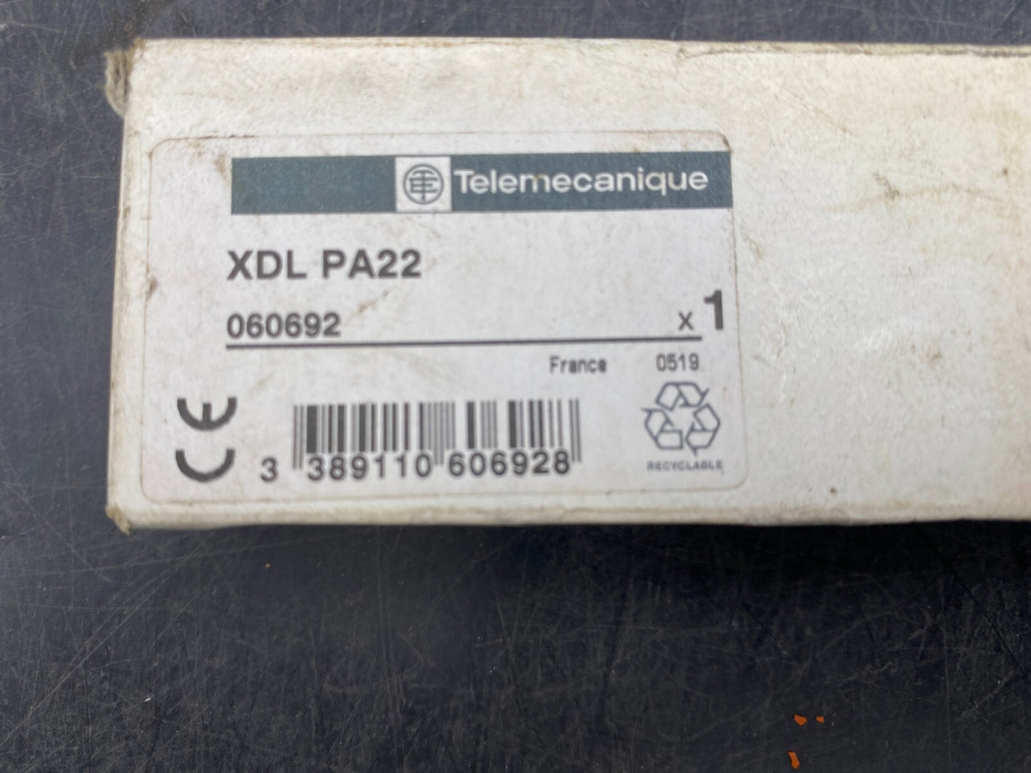 TELEMECANIQUE XDLPA22 060692 MANIPULATEUR DEUX DIRECTIONS