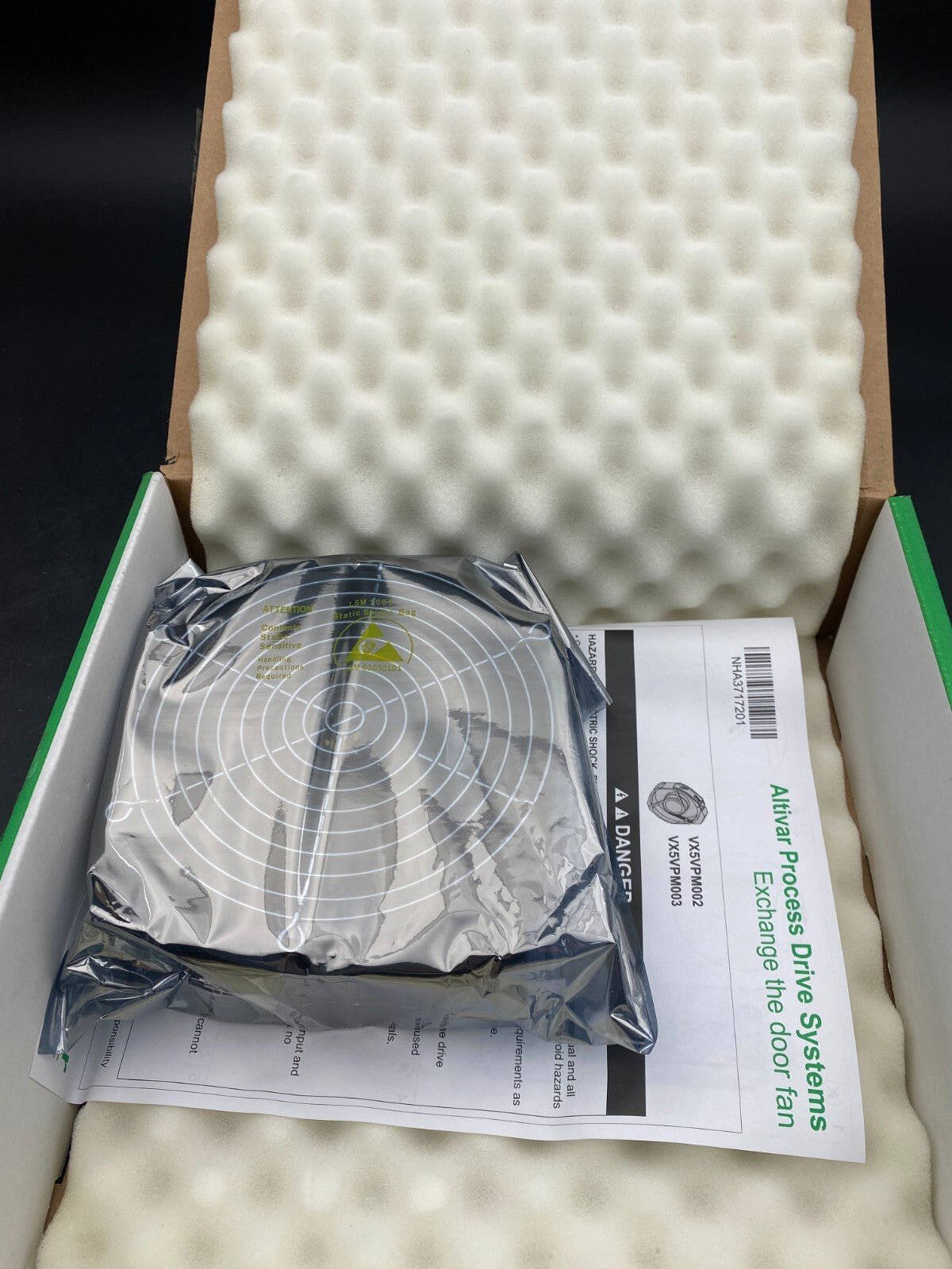 1pc x SCHNEIDER ELECTRIC VX5VPM003 ENCLOSURE DOOR FAN - KLR Automation