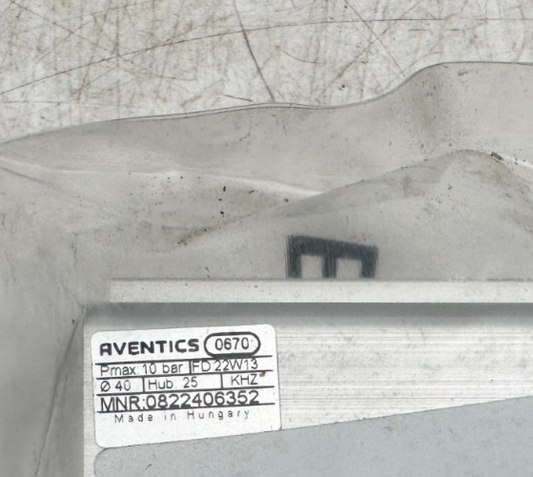 AVENTICS EMERSON 0670 MNR 0822406352 PNEUMATIC CYLINDER D 40 H 25 10 BAR