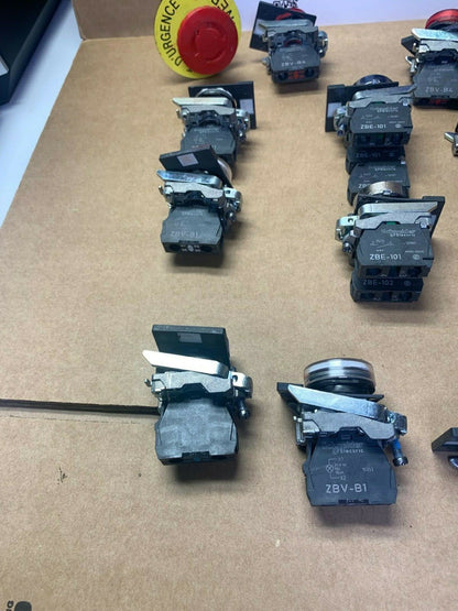 Lot de 21 pc x Telemecanique Contact Block ZBE ZBV ....  Clamp  Switch 