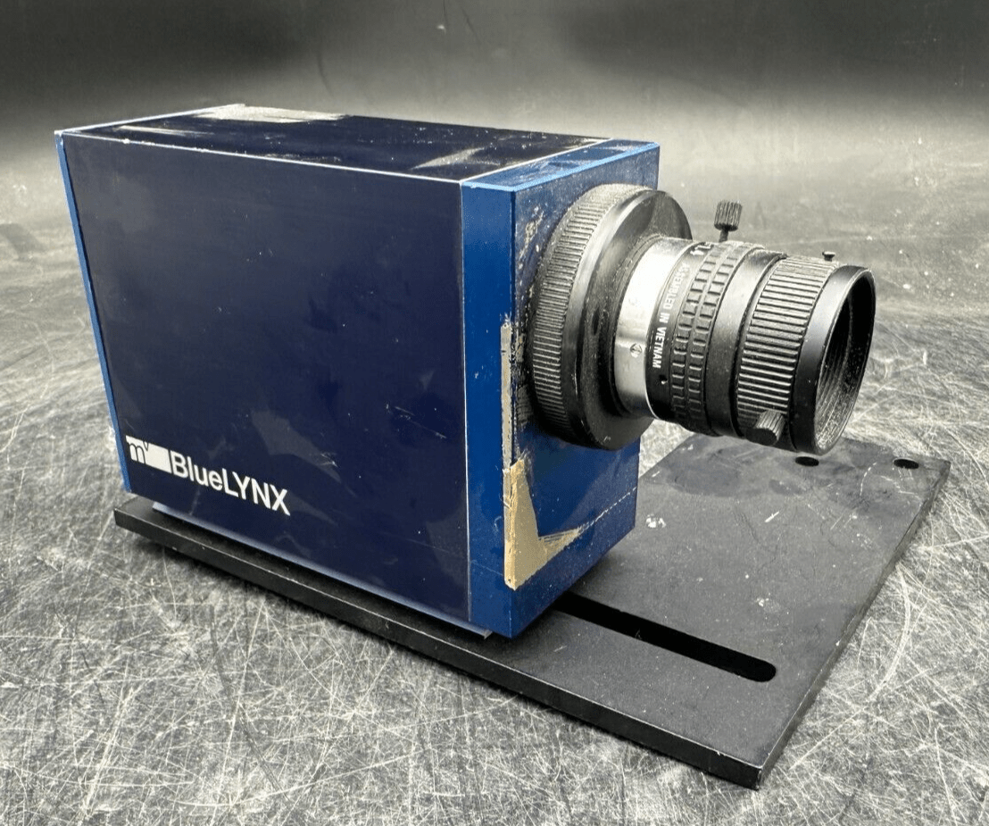 MATRIX VISION BLUELYNX MVBLUELYNX - 640GX AVEC OBJECTIF PENTAX TV LENS 16mm - KLR Automation