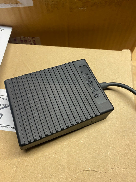 1pc x Steute KF 1S 3m UL/CSA Ref/ 88157005 Foot Switch Med - KLR Automation
