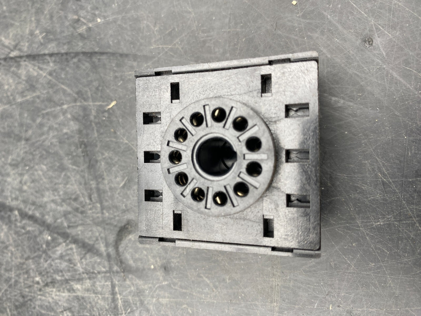 LOT DE 5 OMRON P3GA - 11 CONNECTING SOCKET - KLR Automation