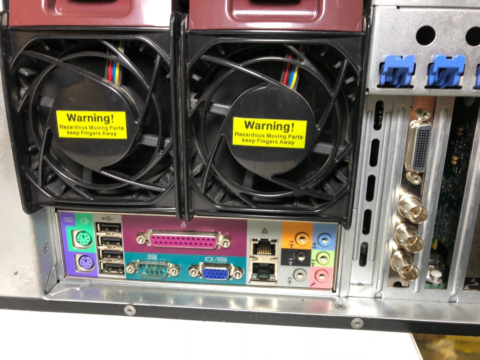 SUPERMICRO Server Storage 5To 4Gb Ram + Card Digital Rapids 6510 Aja Kona - LHE+RO - KLR Automation