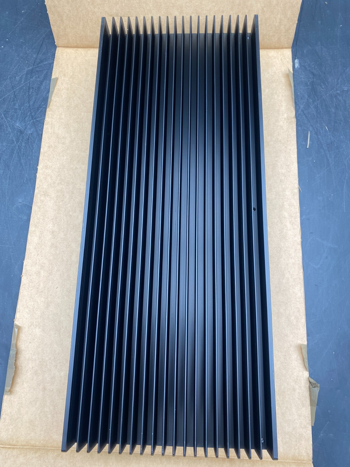 CELDUC SU967460 (SU900100) 20 RELAIS STATIQUE + DISSIPATEUR NEW