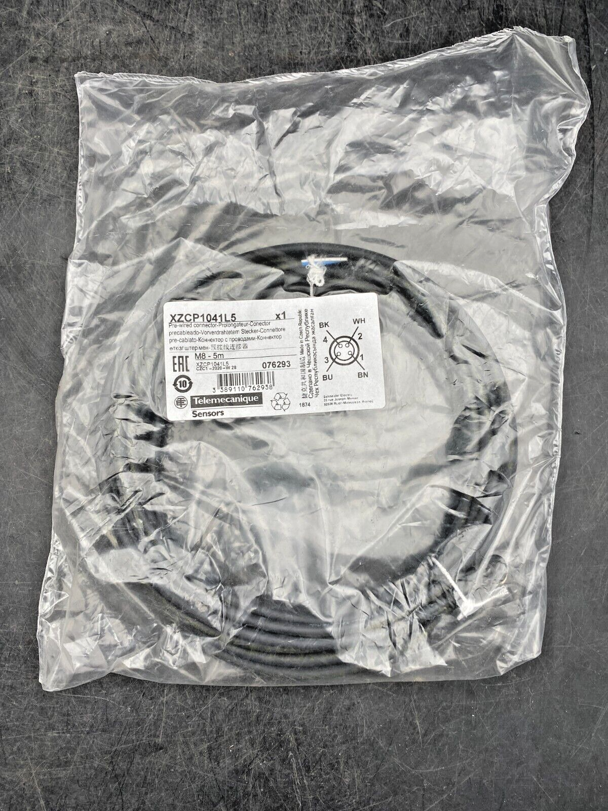 TELEMECANIQUE XZCP1041L5 PROLONGATEUR M8-5M