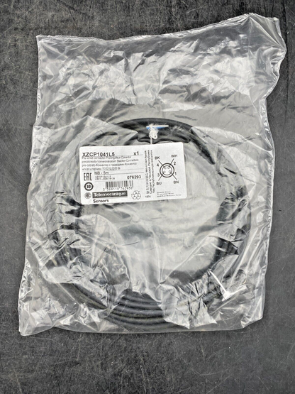 TELEMECANIQUE XZCP1041L5 PROLONGATEUR M8-5M