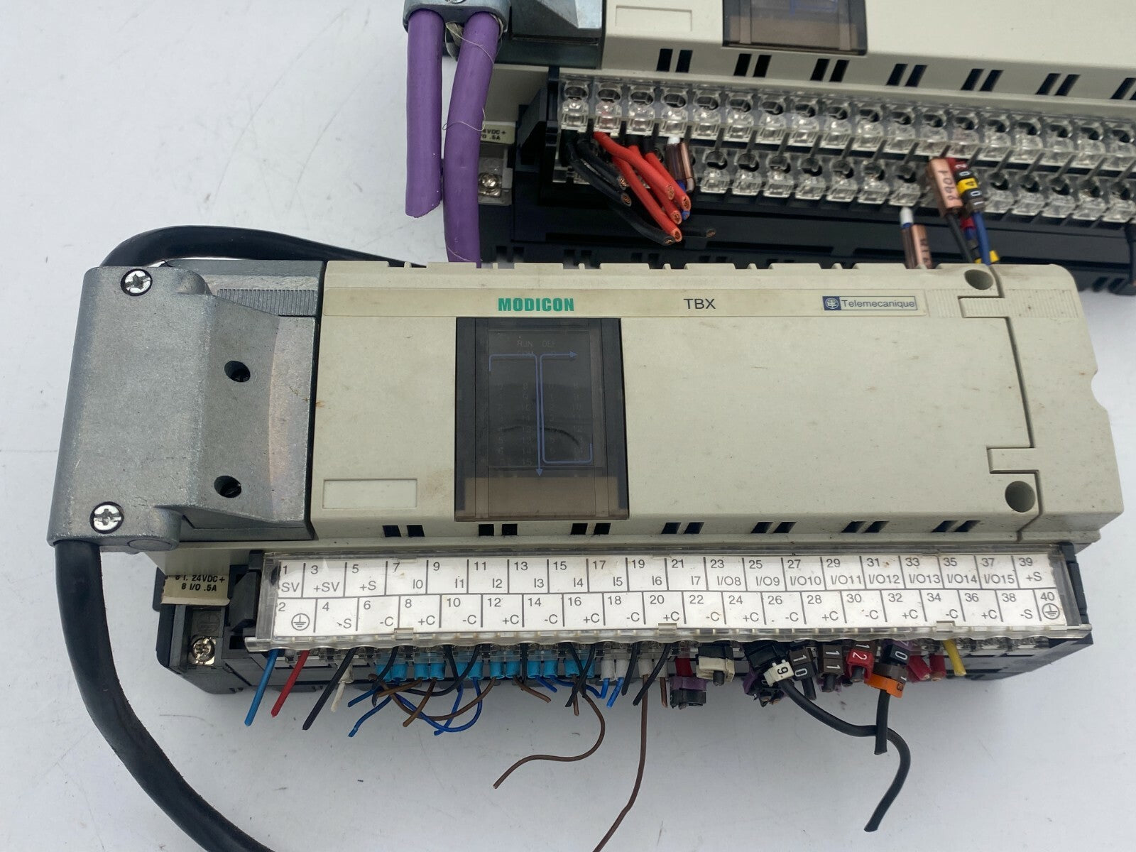 1pc x.  SCHNEIDER tbxdms16p22 tbx7 PLC TBX DMS 16P22