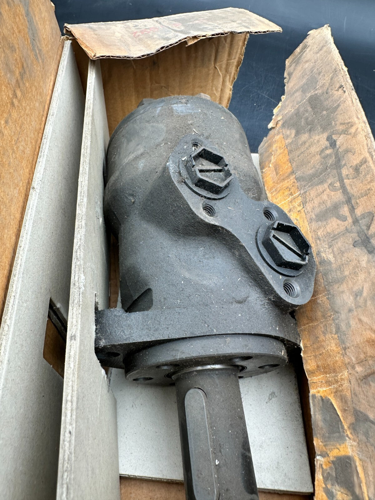 1 pc x DANFOSS OMR 160 HYDRAULIC MOTOR 151-0244  ORIGINAL SPARTS OLD STOCK