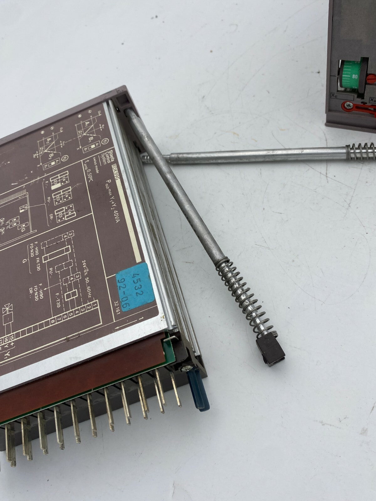 1pc x.    SCS-Klimo RDK99G Controller ( see photo lost vis or no )