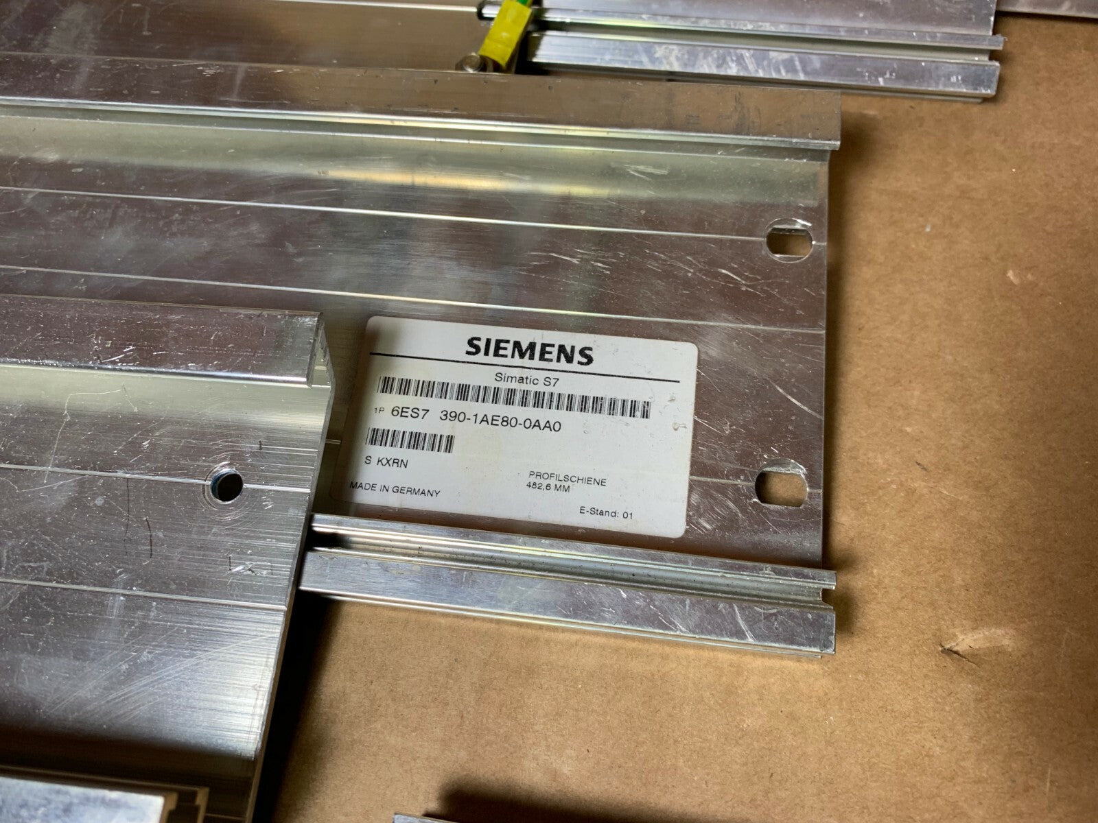 Lot de 8 rail SIEMENS 6ES7390 6ES7 Simatic support S7 - KLR Automation