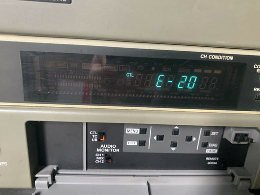 Panasonic AJ-D440 DVCPRO Digital Video Cassette Player AJ-D440E