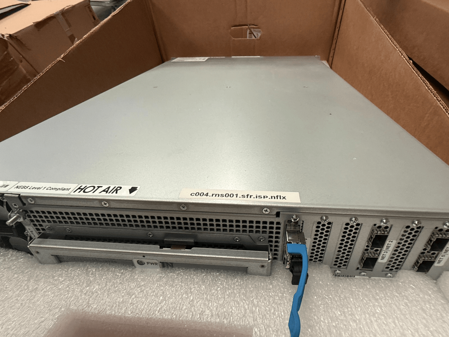 Sanmina Viking Enterprise BSP - 26 serveur Open Connect Appliance avec 24 HDD 14TB - KLR Automation