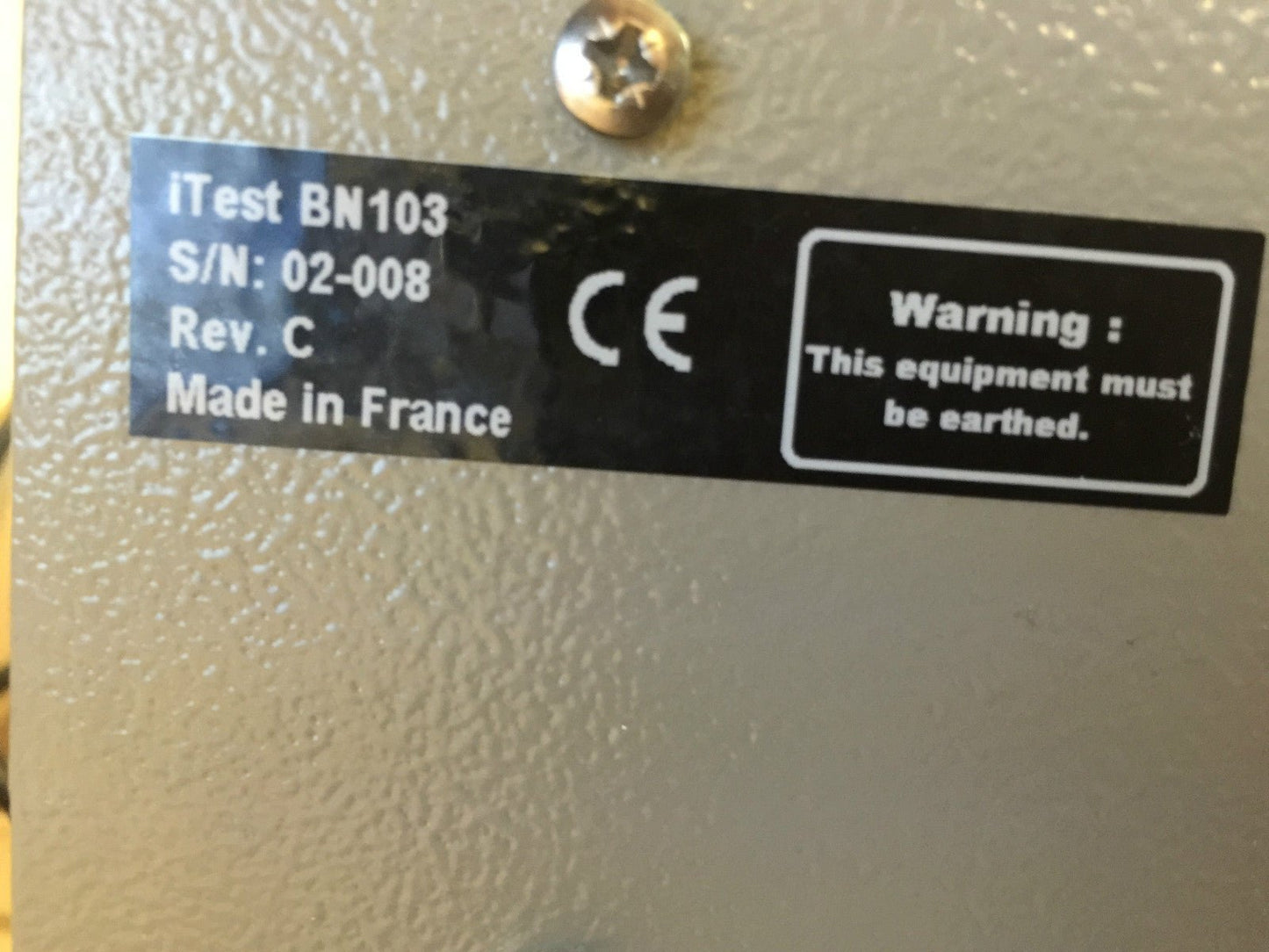 High - End Modular DC Voltage Source BILT Test fréquence substrat semiconducteur - KLR Automation
