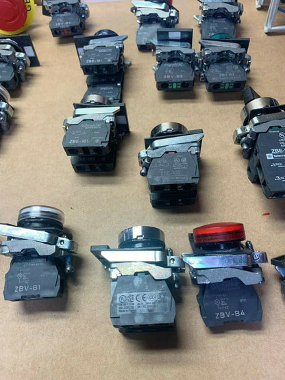 Lot de 21 pc x Telemecanique Contact Block ZBE ZBV ....  Clamp  Switch 