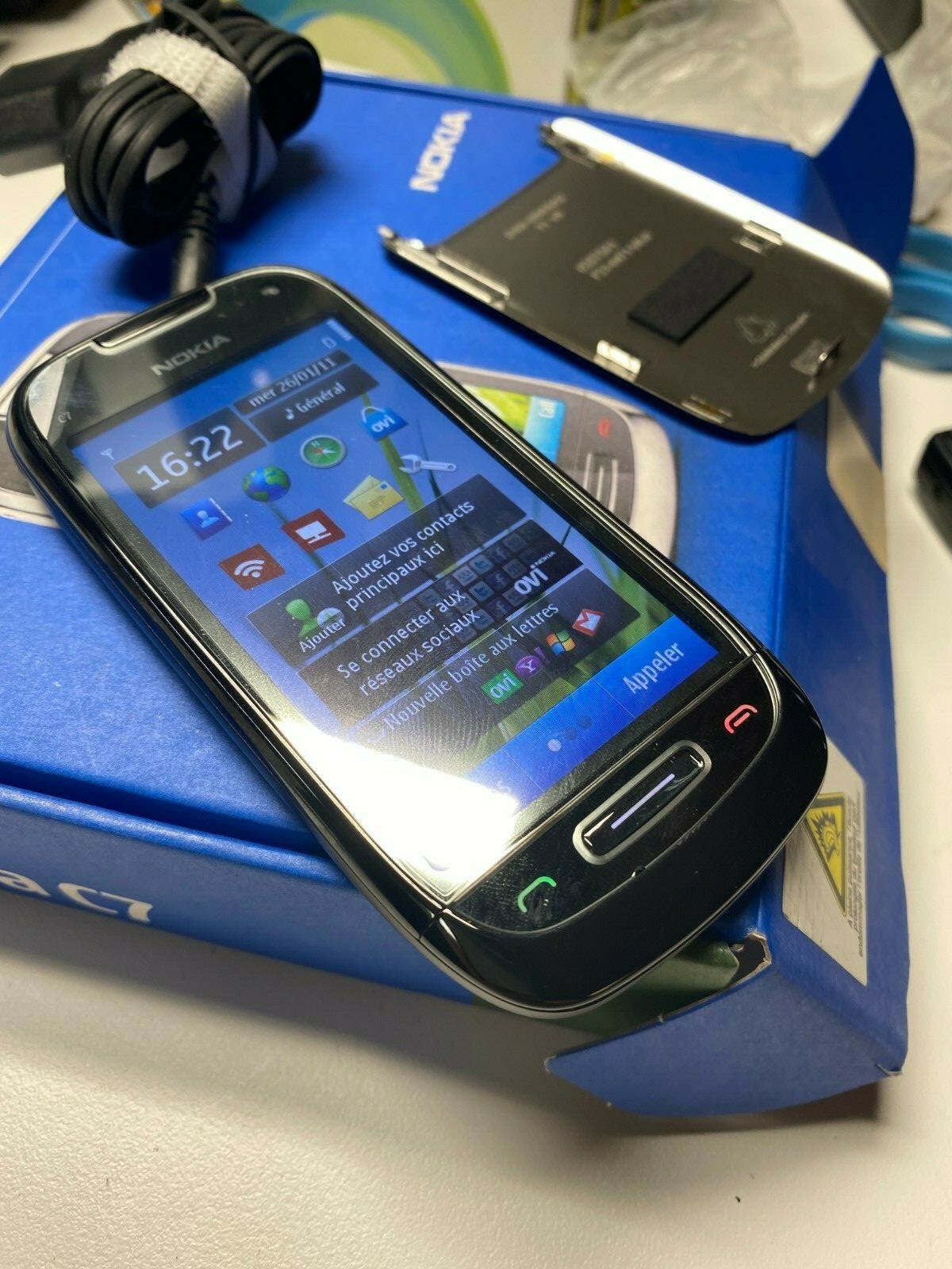 NOKIA C7-00 Mobile Phone Old Stock Rare collectors Mobile Phone Cell