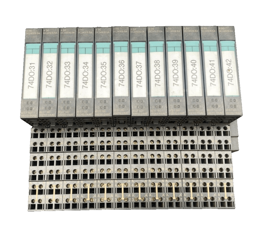 SIEMENS 6ES7132 - 4BD00 - 0AA0 SIMATIC S7 4DO DC24V 0.5A x12pc - KLR Automation