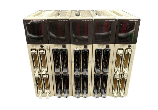SCHNEIDER ELECTRIC TSXDEY64D2K 64I 24VDC SINK CONN x5pc