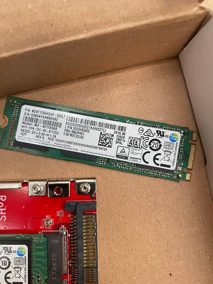 Startech.com Adaptateur PCIe M.2 U.2 SFF - 8639 + SSD 256Gb MZ - NTY2560 + VLW2560 - KLR Automation