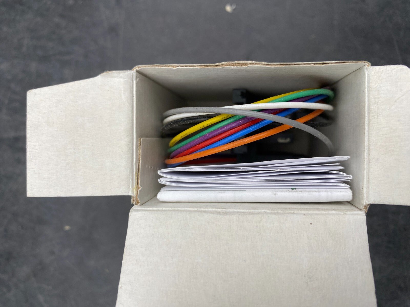 NEW SCHNEIDER ELECTRIC LV429274 COMPACT NSX100 - 250 1x9 WIRE MOVING CONNECTOR FOR - KLR Automation