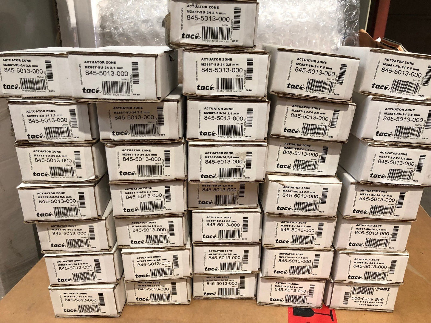 MZ88T - SU - 24 845 - 5013 - 000 TAC schneider electric White or Black - KLR Automation