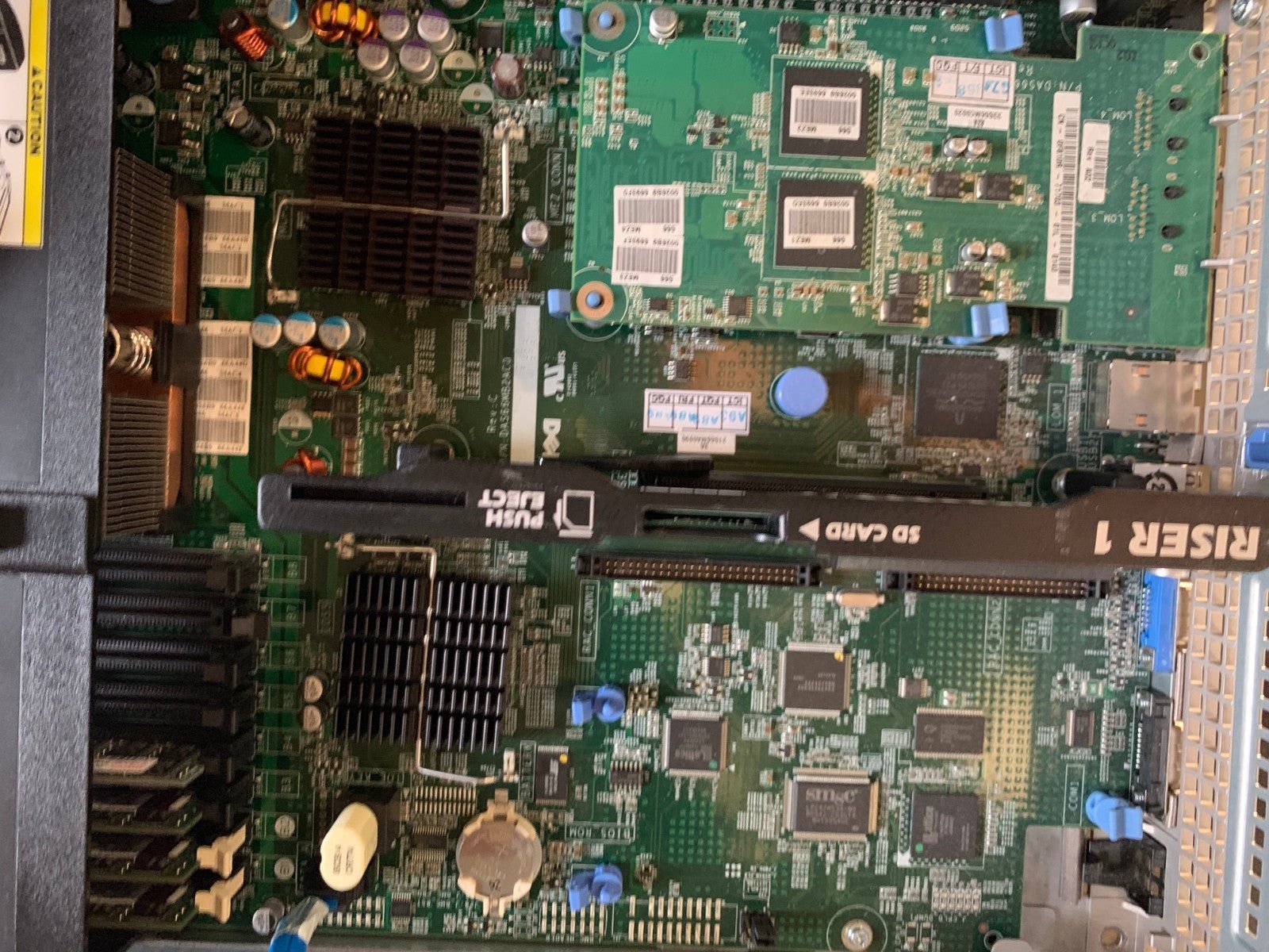 1 x DELL PowerEdge R805 Server System, 32 Gb RAM, HDD 2 x 300GO 10K - KLR Automation
