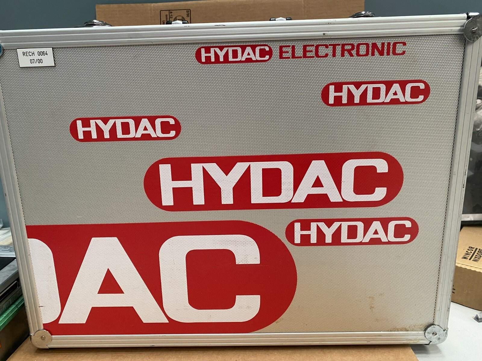 Hydac Electronic HMG 2020 - 000 - F + HDA + ETS sensor / Portable Data Recorders - KLR Automation