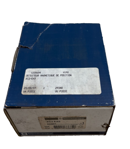 TELEMECANIQUE XC2 EA5 033684 DECTEUR DE POSITION x1