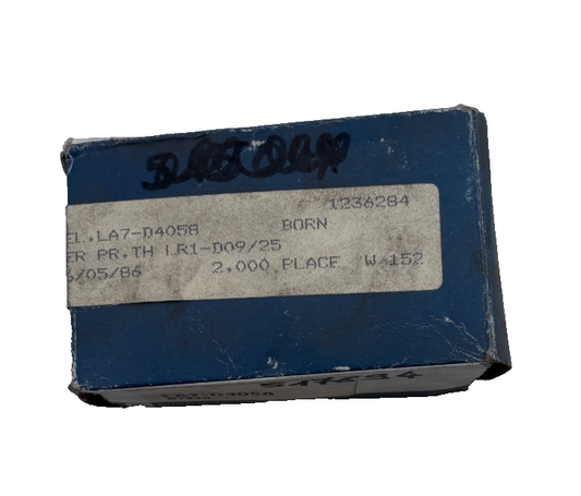 TELEMECANIQUE LA7-D4058 x1