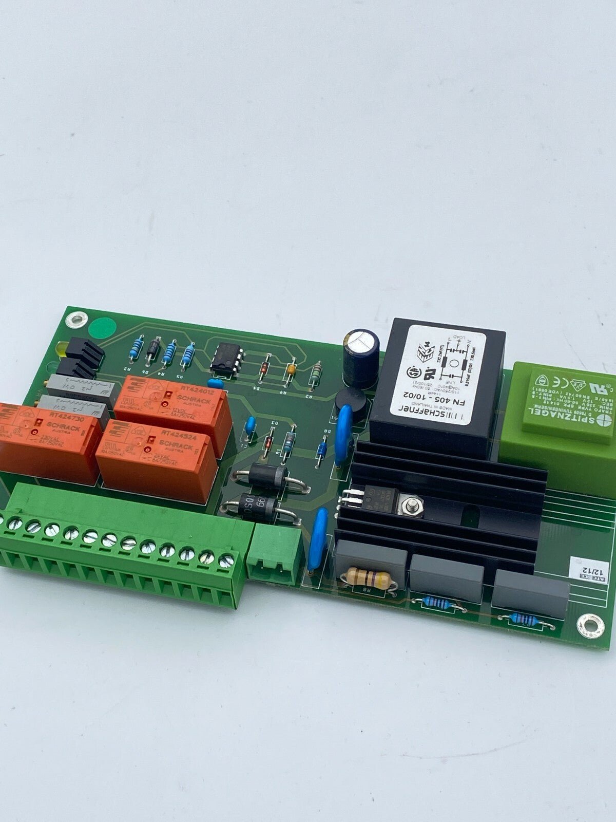SCE04006B from the NC range. RÉGULATEUR - KLR Automation