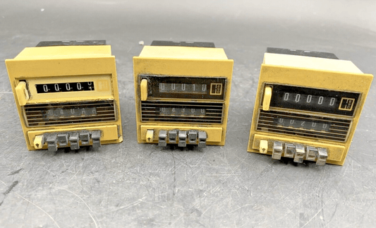 1pc x HENGSTLER 0484601 24VDC COUNTER - KLR Automation