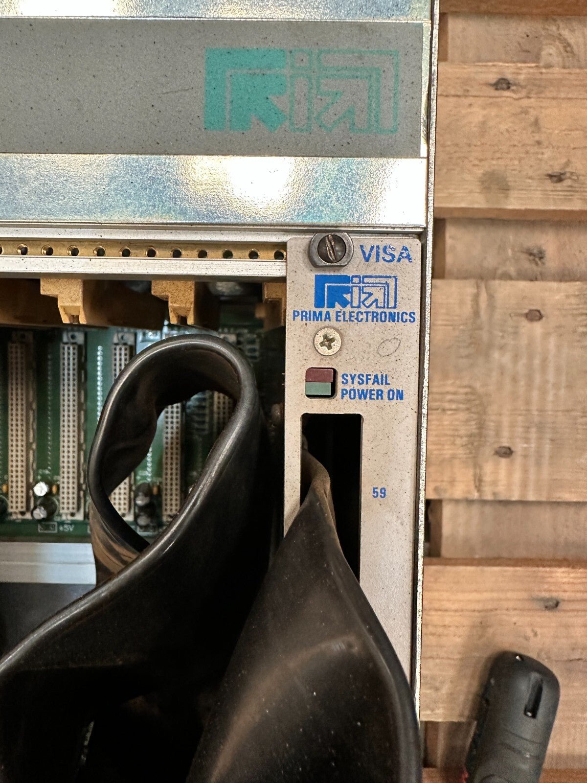 PRIMA PRIMACH 3SRAC3720/0C SWPS150A VME P3 M1 INTEC VISA 02FI46 - 3319 - 01 - KLR Automation