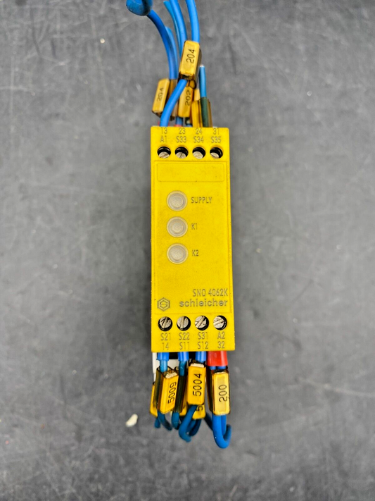 SCHLEICHER SNO 4062K R118806992 SAFETY RELAY