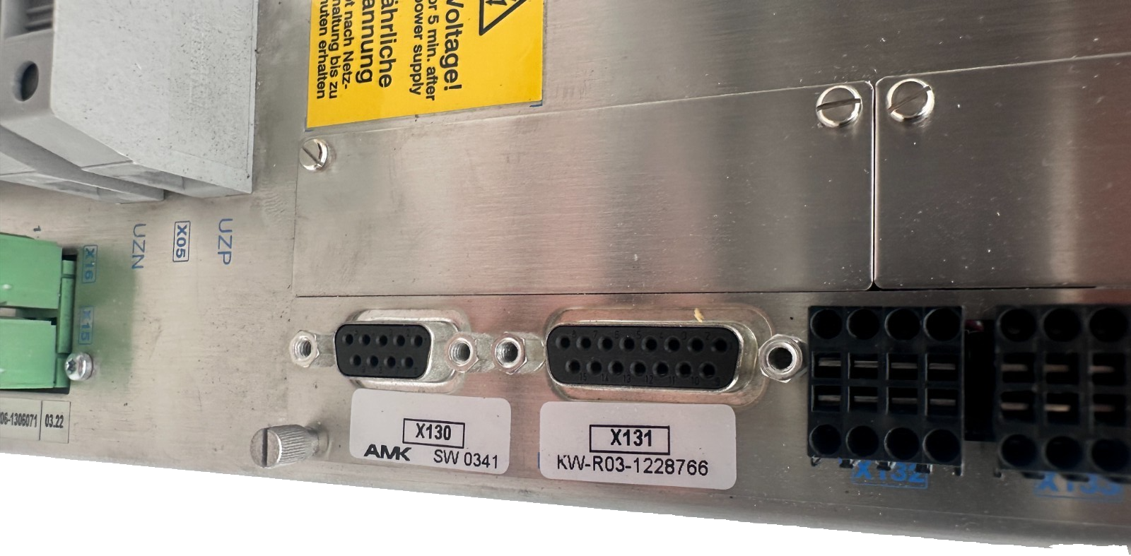 AMK AMKASYN KW 20 AVEC KW-R03 20kVA VERSION 03.22 SERVO DRIVE