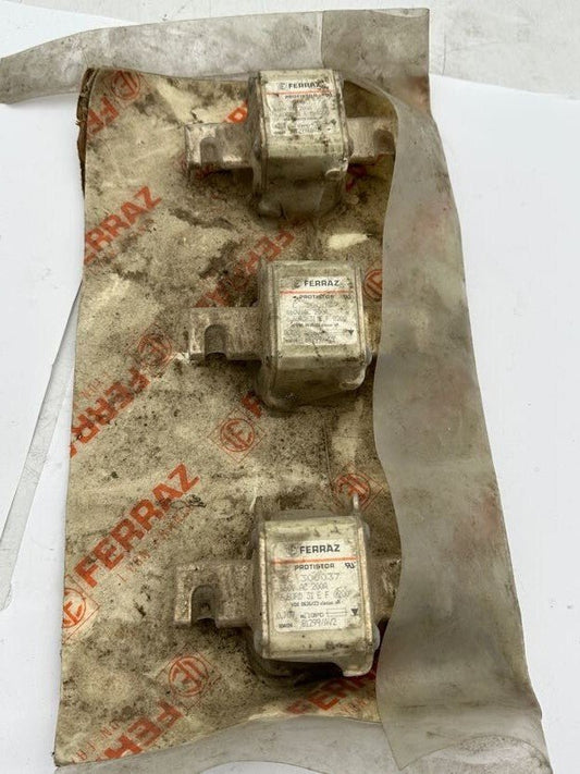 1pc x FERRAZ PROTISTOR FUSES C 300037 660V AC 200A 6.6URD 31 E F 0200 104124 812 - KLR Automation